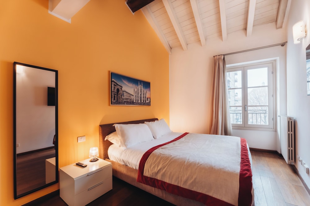 charming milan apartments brera madonnina
