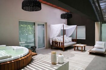 ilum experience home