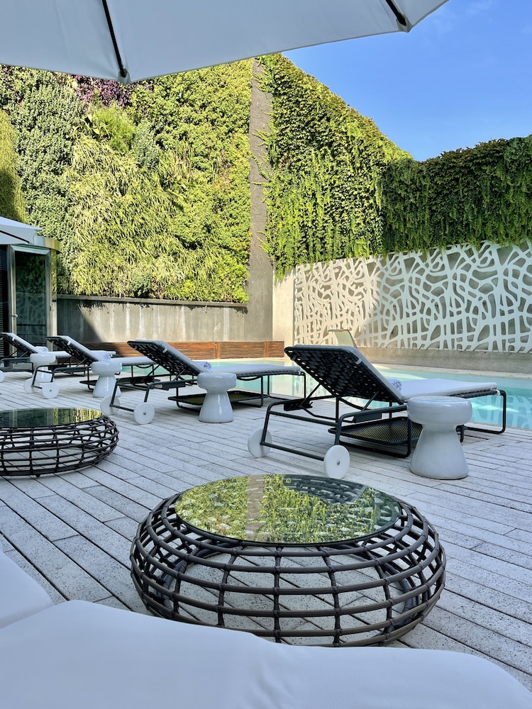 ilum experience home