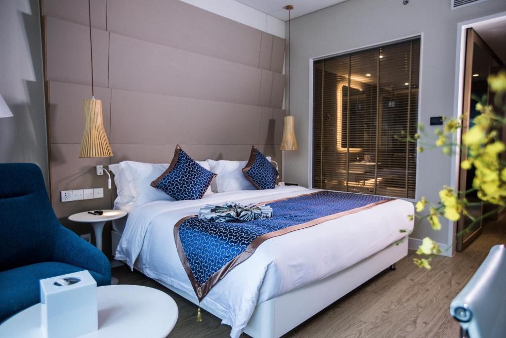 garden lane meilan airport