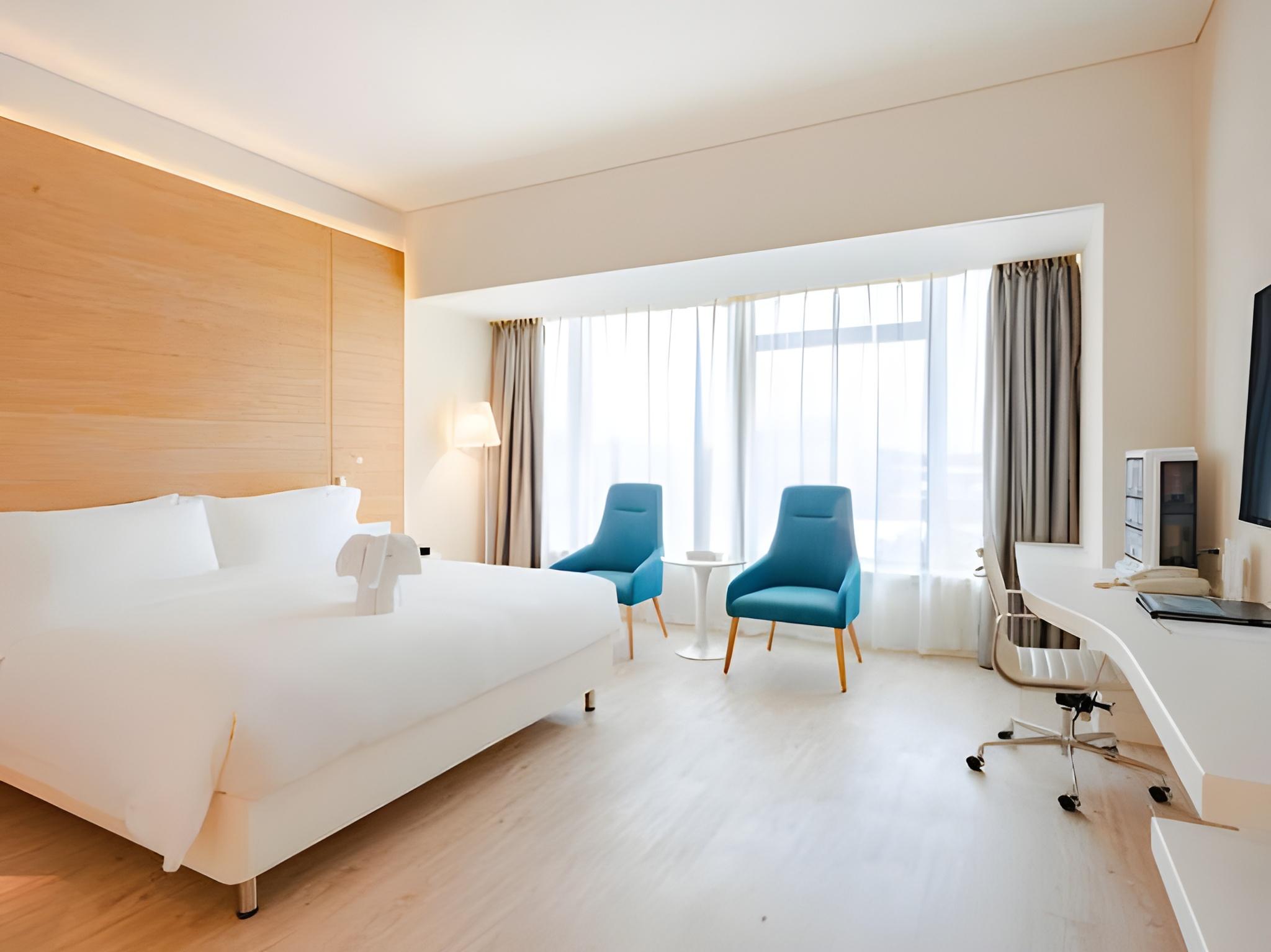 garden lane meilan airport