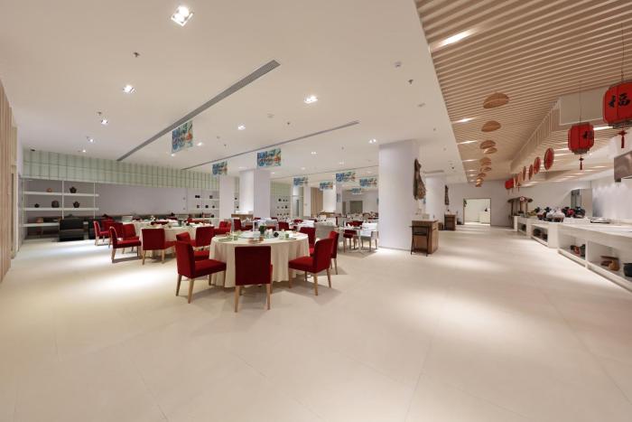 garden lane meilan airport