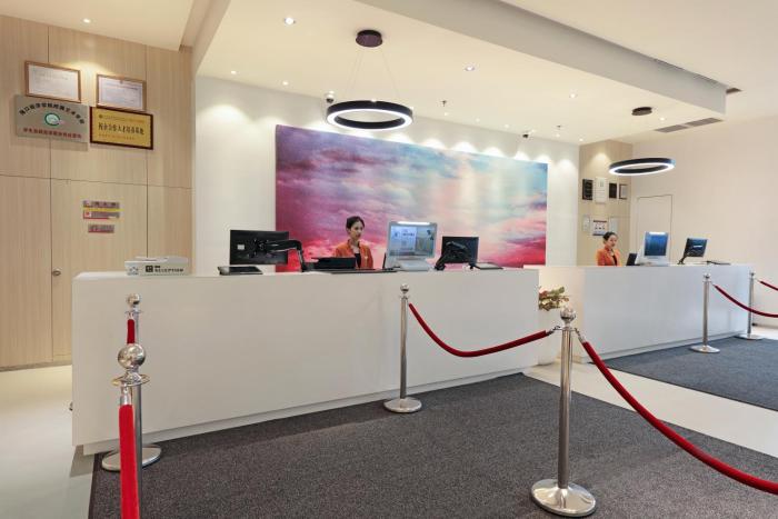 garden lane meilan airport