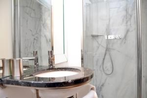 browns downtown hotel