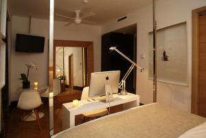 browns downtown hotel