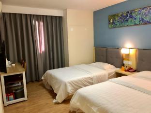 7 days inn chaozhou chaofeng road bus station