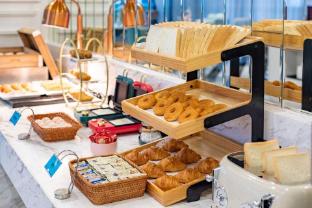 xana lite jiangmen yingbin west