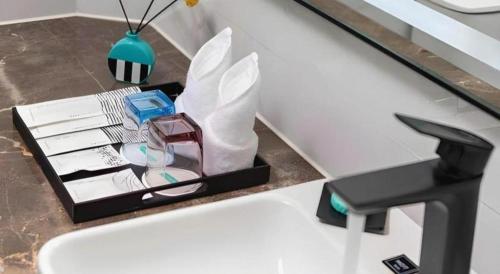 xana lite jiangmen yingbin west