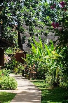 secret cabins at firefly beach