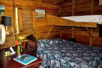 secret cabins at firefly beach