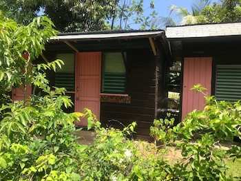 secret cabins at firefly beach