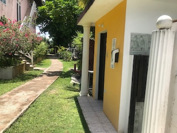 secret cabins at firefly beach