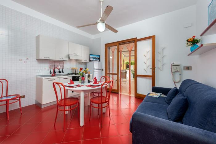 i tre golfi faro blu