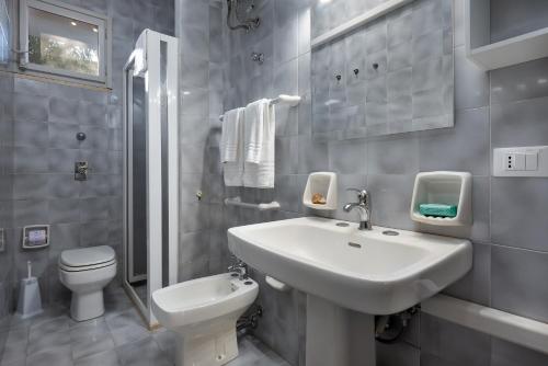 i tre golfi faro blu