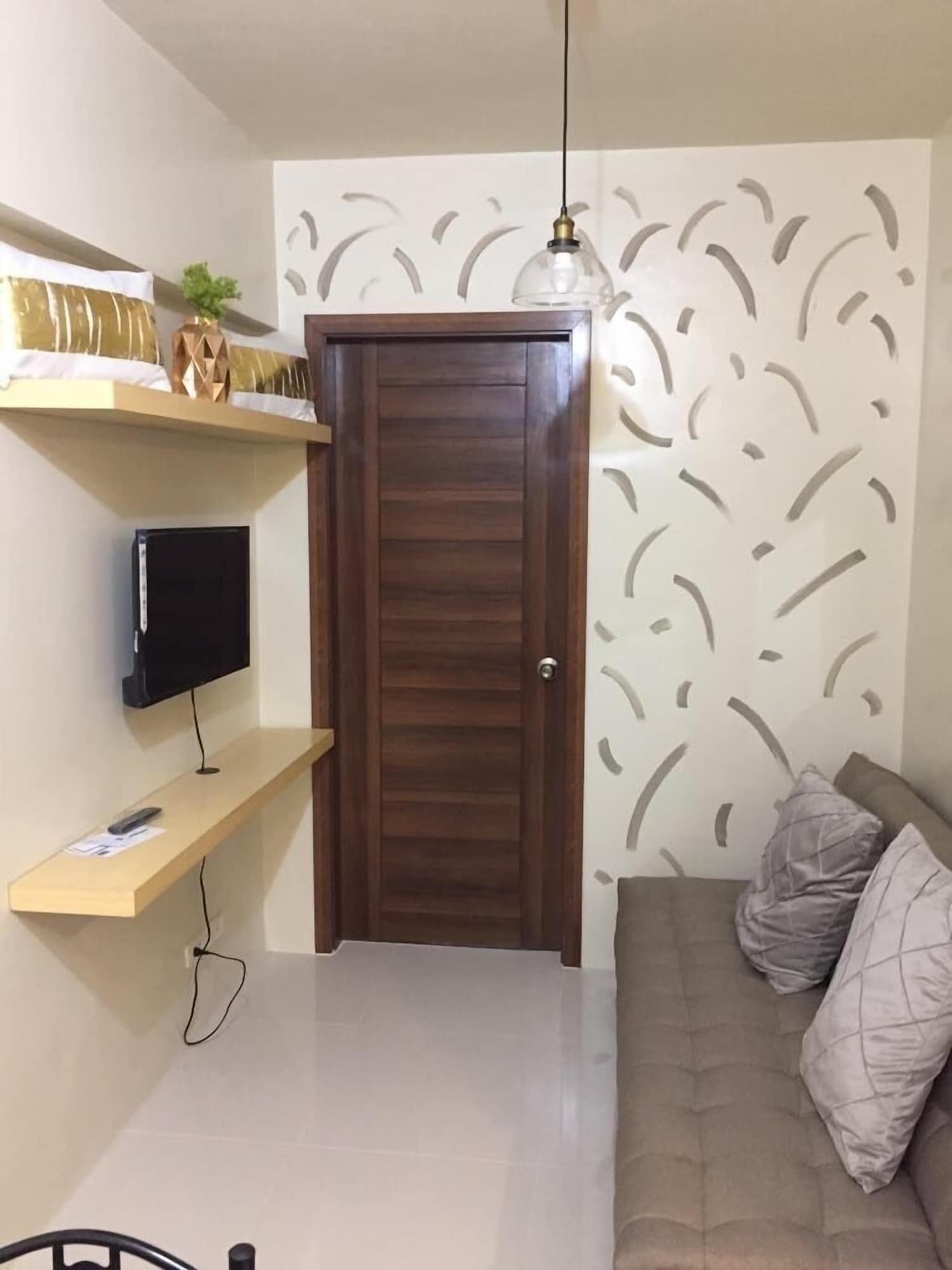 lolongs listing mactan