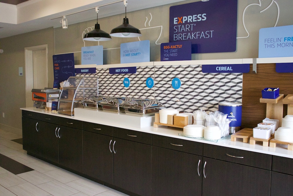 holiday inn express hotel and suites crawfordsville by ihg