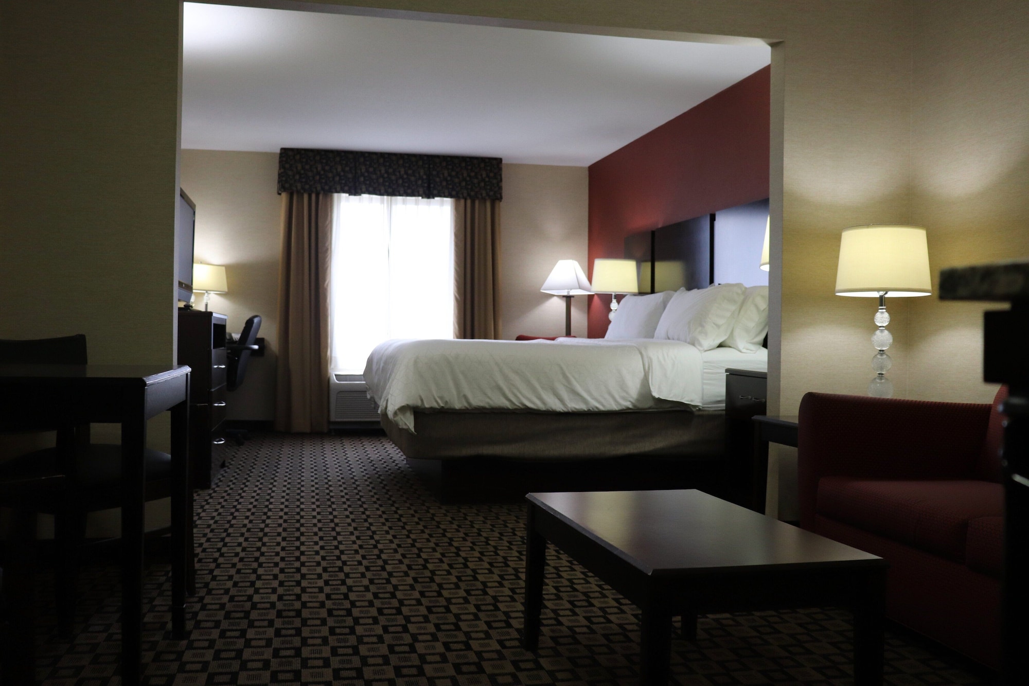holiday inn express hotel and suites crawfordsville by ihg