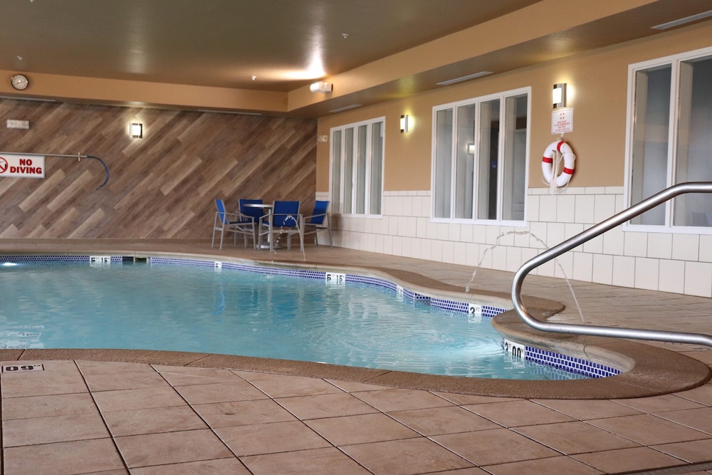 holiday inn express hotel and suites crawfordsville by ihg