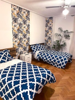 sol carlos v apartaments and suites