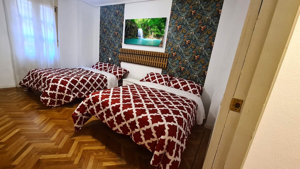 sol carlos v apartaments and suites