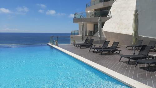 sesimbra oceanfront hotel preferred hotels and resorts