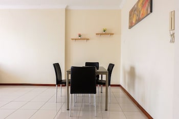 grand palace kemayoran apartment in business district near jiexpo prj