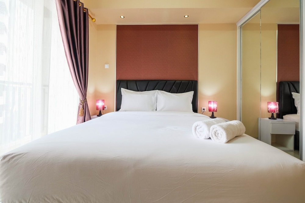 bright and stylish 1br the oasis apartment cikarang