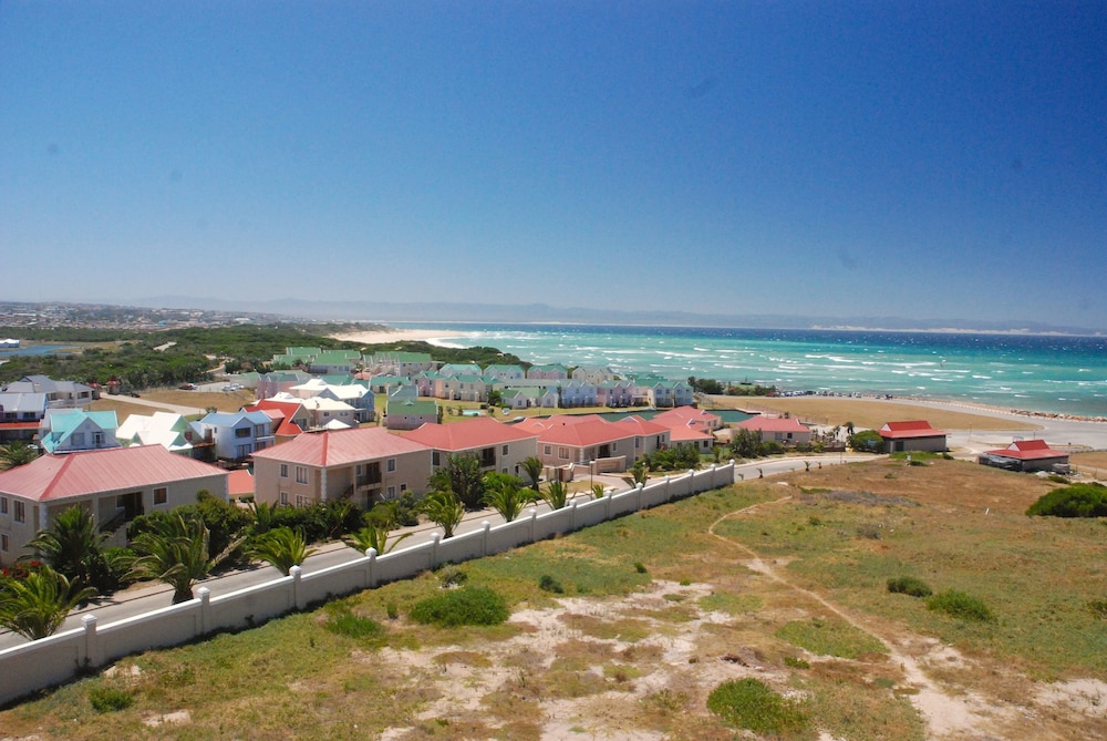 beachfront villa africa queen jeffreys