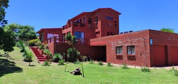 beachfront villa africa queen jeffreys