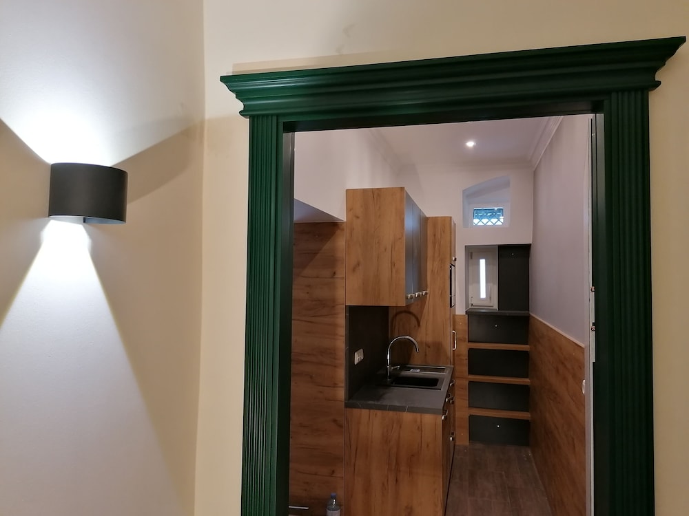 golden star premium apartments