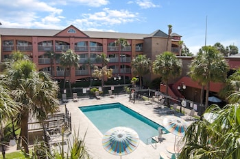 beachfront palms hotel