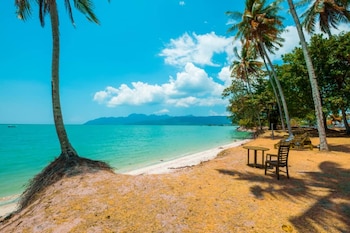 coconut beach villa langkawi