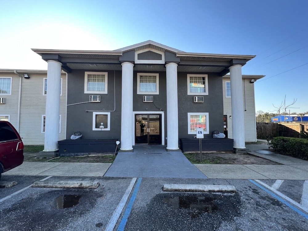 pensacola