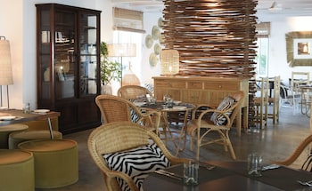 Veranda Tamarin Hotel And Spa,Chemin Grenier>>Black River,3 star