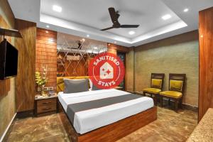 Collection O Aafreen Tower Near St. Thomas's Church,Howrah>>Bara Bazar,3 star