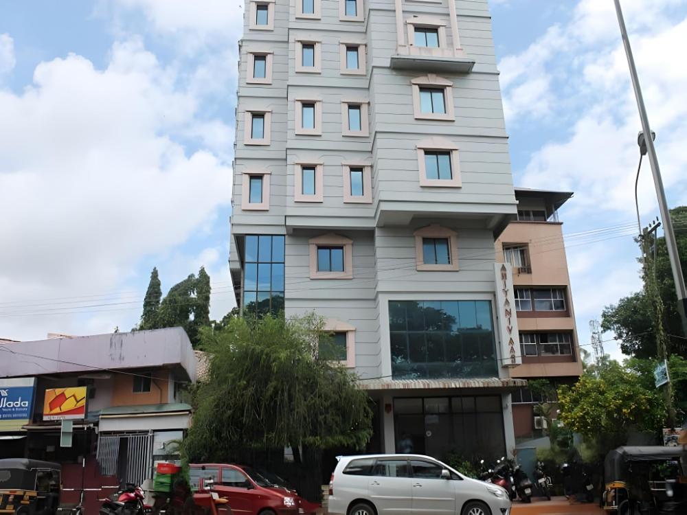 ariya nivaas a vegetarian hotel