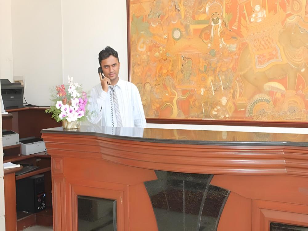 ariya nivaas a vegetarian hotel