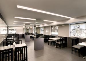 ariya nivaas a vegetarian hotel