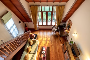 ariyasomvilla