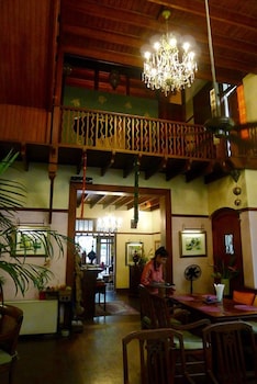 ariyasomvilla