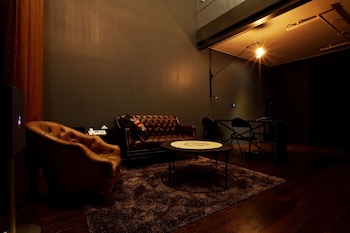 lee design hotel