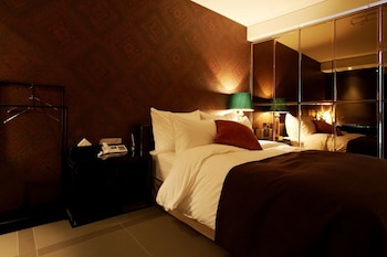 lee design hotel