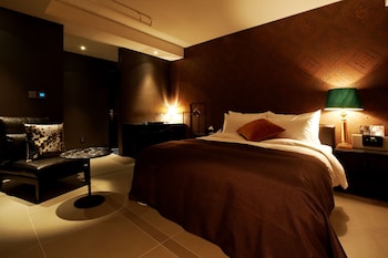 lee design hotel