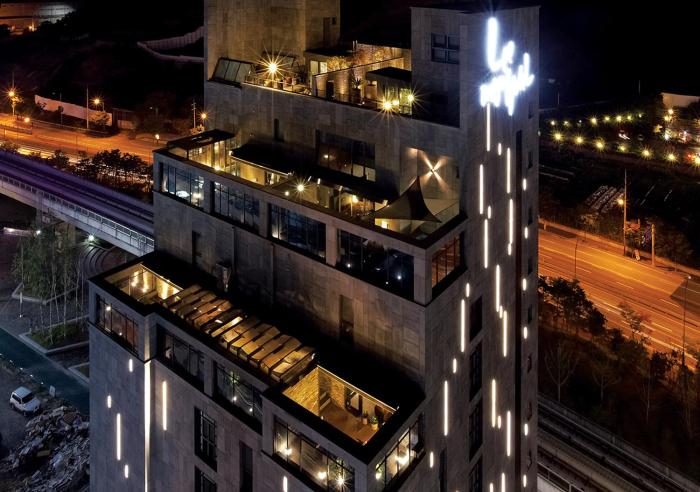 lee design hotel