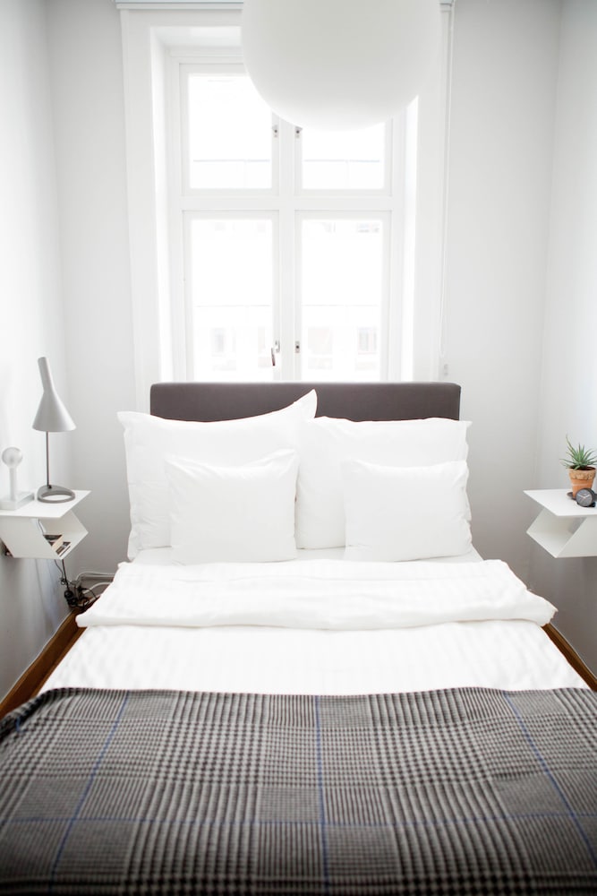Twentysix,Norr>>Malmo,4 star