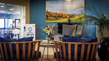 Daria - Authentic Israel Experience,Ginosar>>Emek Hayarden,4 star