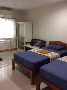 sorn waree apartment