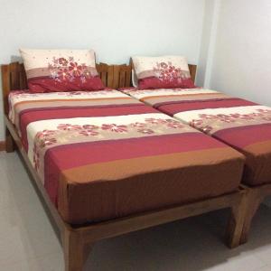 sorn waree apartment