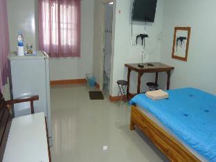 sorn waree apartment