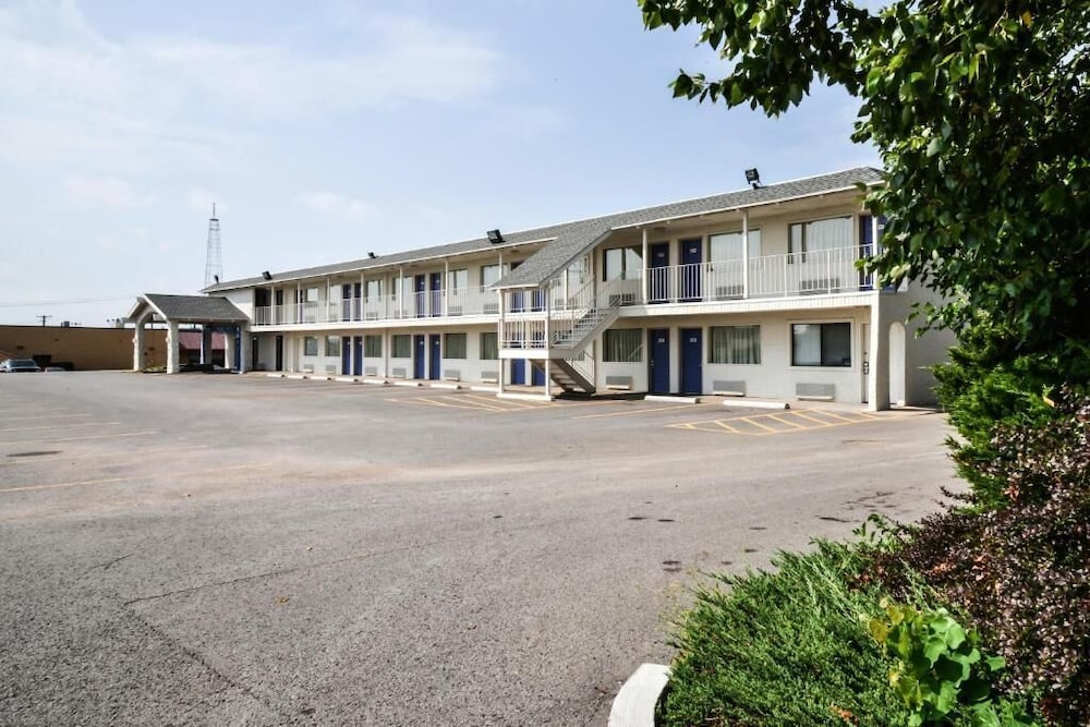 motel 6 saint joseph mo